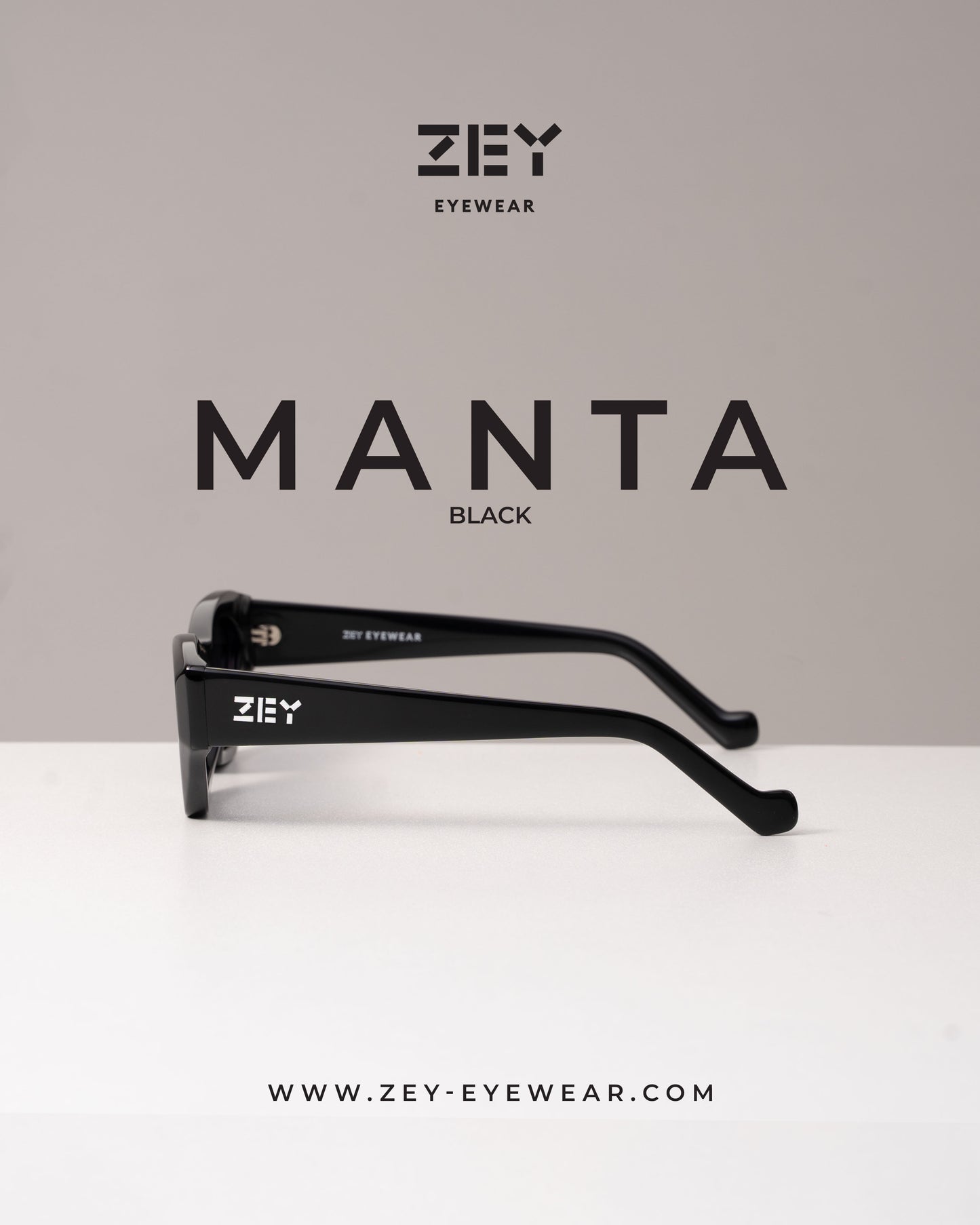 MANTA BLACK